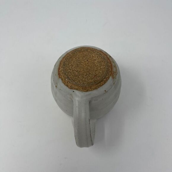 Studio Stoneware Pottery Mug - Picture 4 of 5